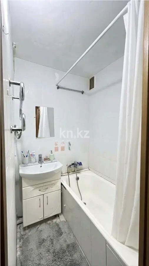Продажа 3-комнатной квартиры, 68 м² в Караганде - фото 5