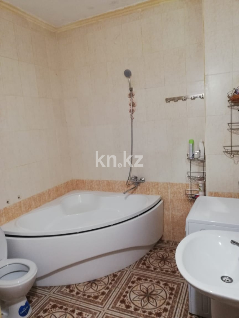 Продажа 3-комнатной квартиры, 98 м², ул. Калдаякова, дом  13 - пр. Тауелсыздык в Астане - фото 7