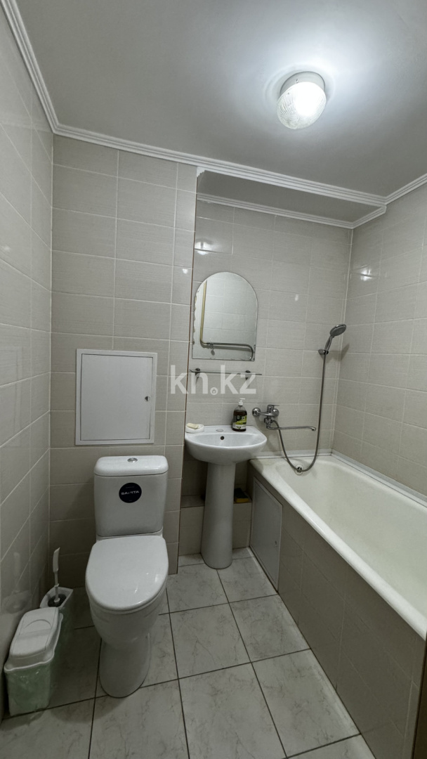 Аренда 1-комнатной квартиры посуточно, 36 м², ул. Бурова, дом  19/1 - Аренда квартир посуточно в Усть-Каменогорске фото 6 из 7