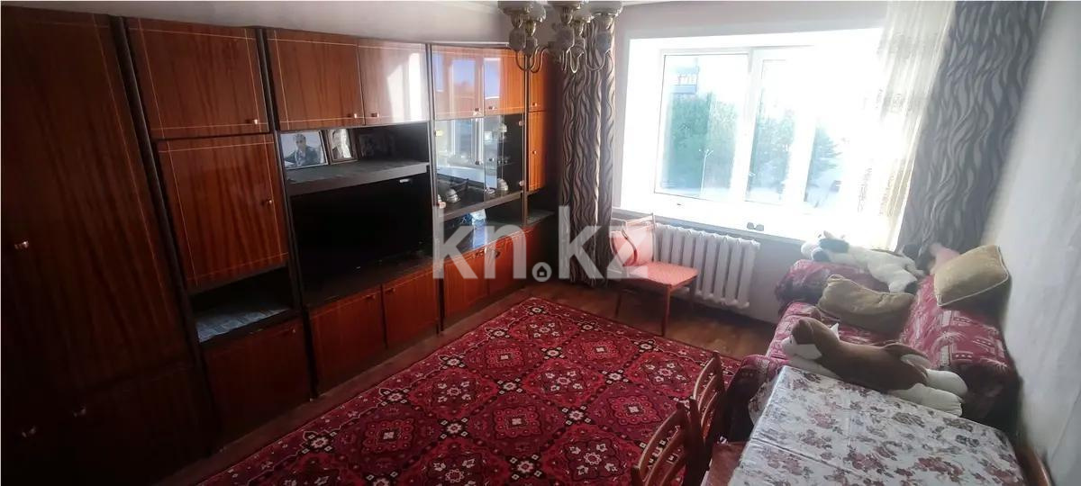 Продажа 4-комнатной квартиры, 72 м², ул. Гапеева, дом  3/2 - Продажа квартир в Караганде с фото фото 1 из 7