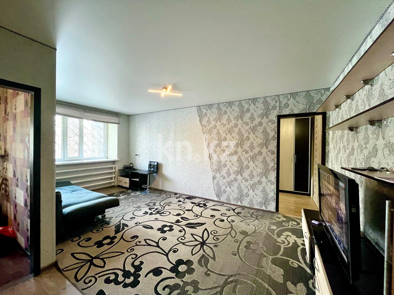 Продажа 2-комнатной квартиры, 44 м², ул. Гоголя, дом  56/2 - Продажа жилой и коммерческой недвижимости в Караганде фото 1 из 10