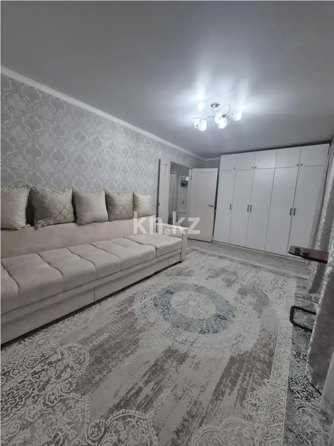 Продажа 1-комнатной квартиры, 37 м², пр. Кошкарбаева, дом  60 в Астане