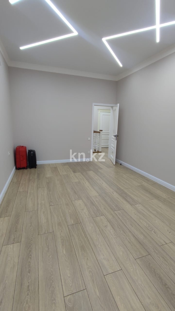 Продажа 4-комнатного дома, 175 м², Дуйсен Баянова, дом  176 - Продажа и аренда недвижимости в Таразе фото 22 из 37