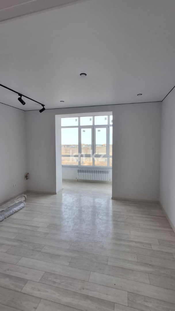 Продажа 1-комнатной квартиры, 55.6 м², Бисена Жумагалиева - Продажа жилой и коммерческой недвижимости в Уральске фото 3 из 13