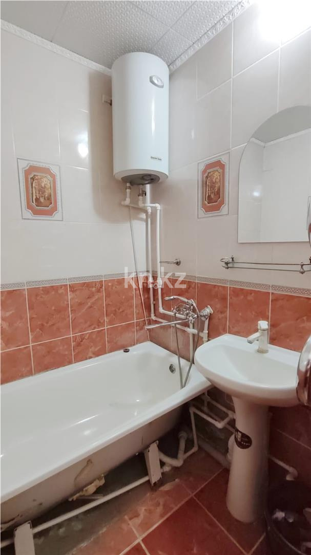 Продажа 2-комнатной квартиры, 50 м², мкр-н 18 - Продажа  двухкомнатных квартир в Караганде фото 12 из 19