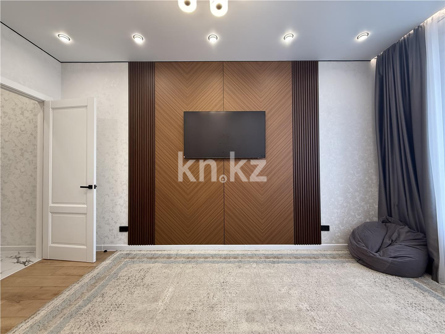 Продажа 3-комнатной квартиры, 80 м² в Караганде