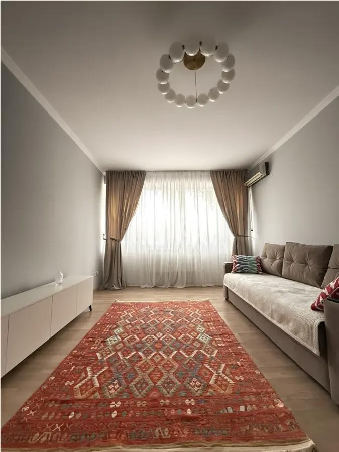 Продажа 1-комнатной квартиры, 37.8 м², пр. Достык, дом  107 в Алматы