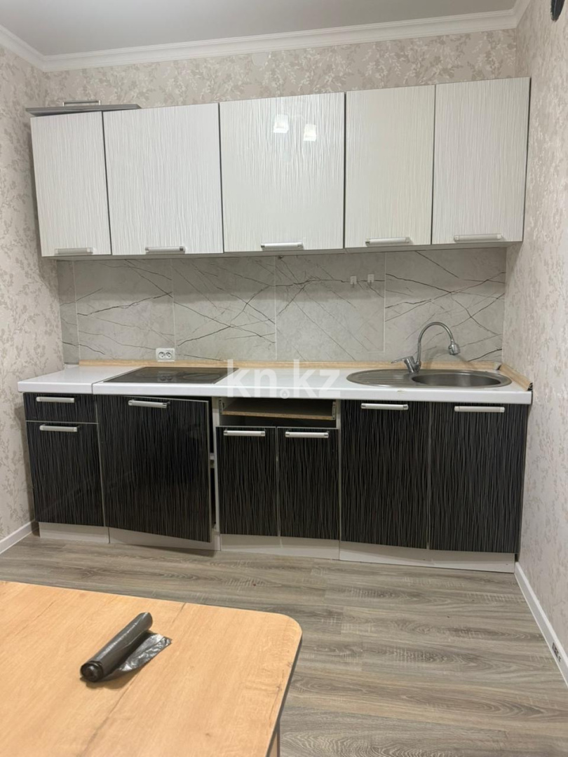 Аренда 1-комнатной квартиры, 40 м², пр. Туран, дом  89/3 - Аренда жилой и коммерческой недвижимости в Астане фото 1 из 7