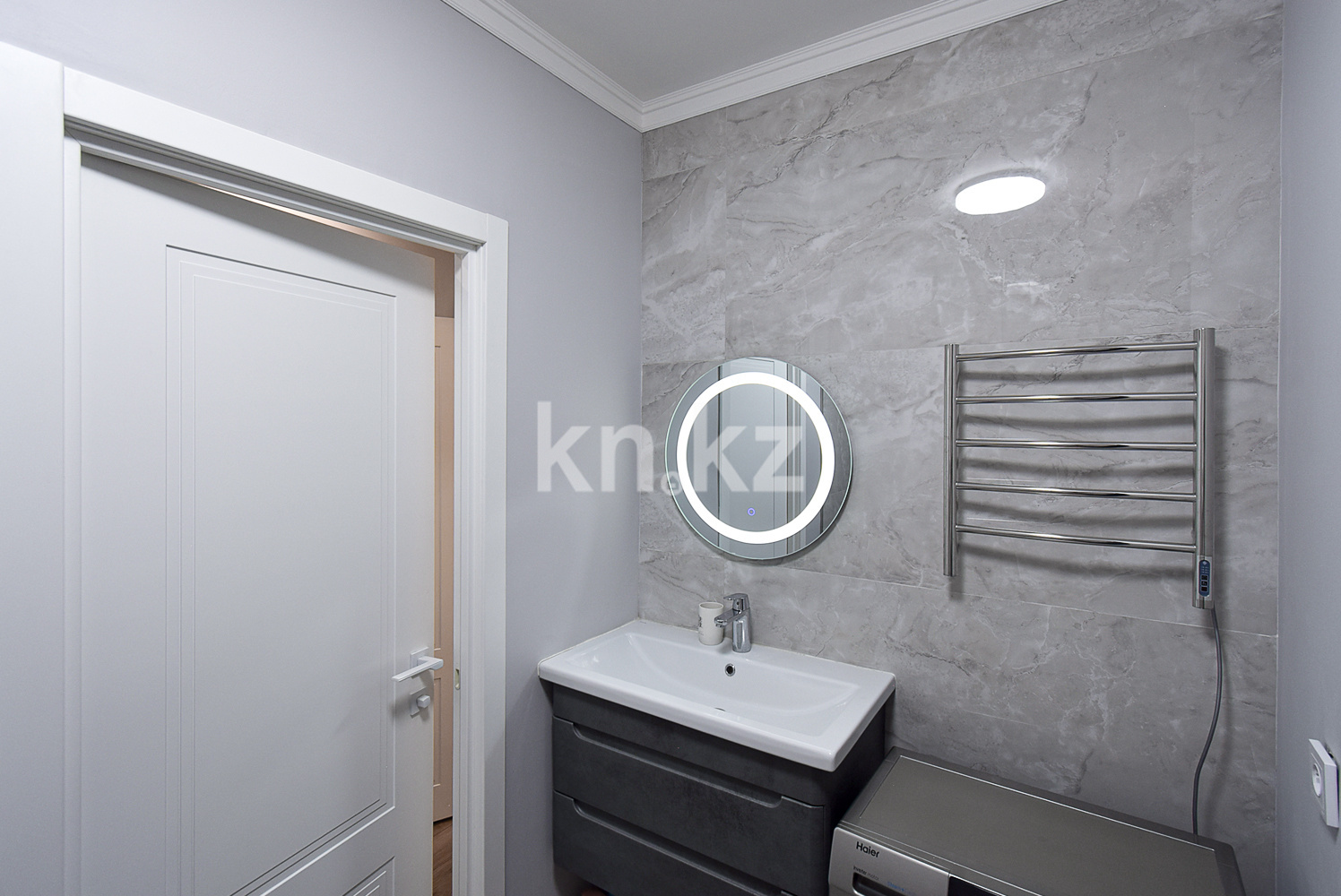 Продажа 2-комнатной квартиры, 52.9 м² в Алматы - фото 22