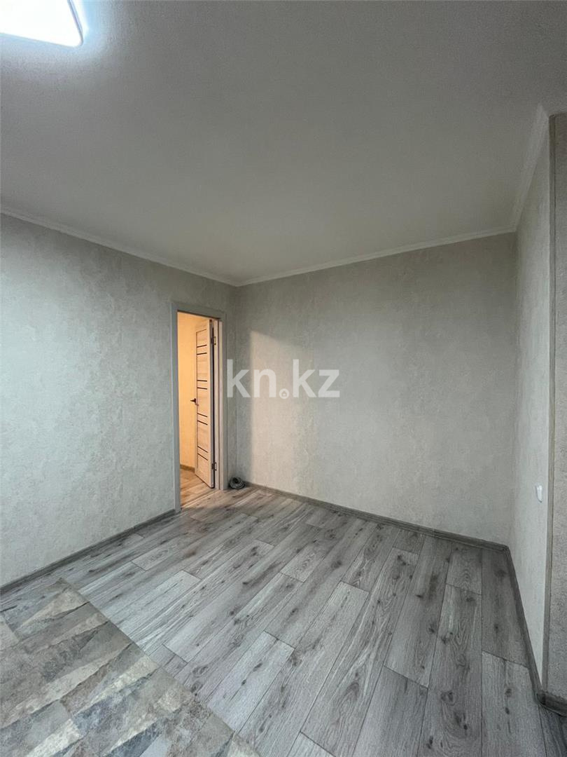 Продажа 3-комнатной квартиры, 45 м², пр. Н. Абдирова в Караганде - фото 4