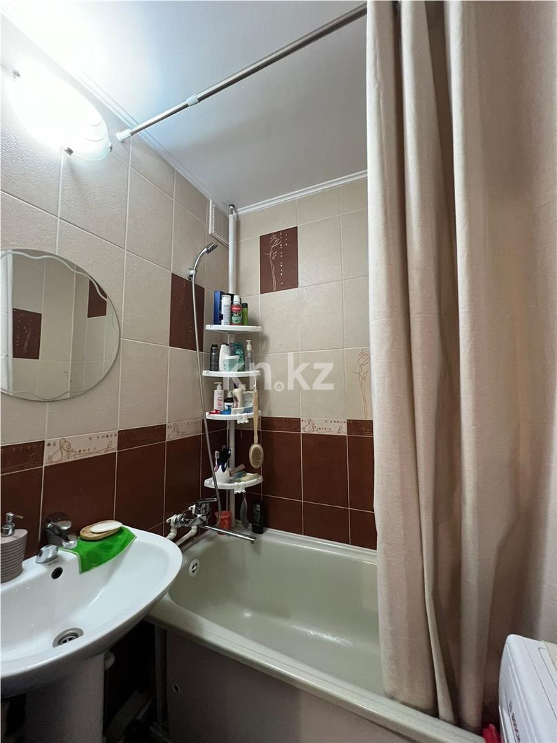 Продажа 4-комнатной квартиры, 76 м², мкр-н Степной-4, дом  29 - Продажа  четырехкомнатных квартир в Караганде фото 9 из 19