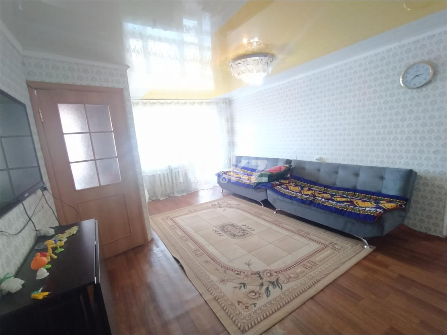 Продажа 3-комнатной квартиры, 57 м², ул. Ермекова - Продажа квартир в Караганде фото 1 из 17