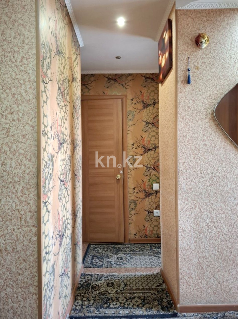Продажа 3-комнатной квартиры, 63.3 м² - Продажа квартир в Усть-Каменогорске фото 11 из 14
