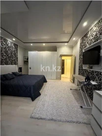 Продажа 3-комнатной квартиры, 129 м², ул. Брусиловского, дом  163 - Продажа  трехкомнатных квартир в Алматы фото 1 из 4