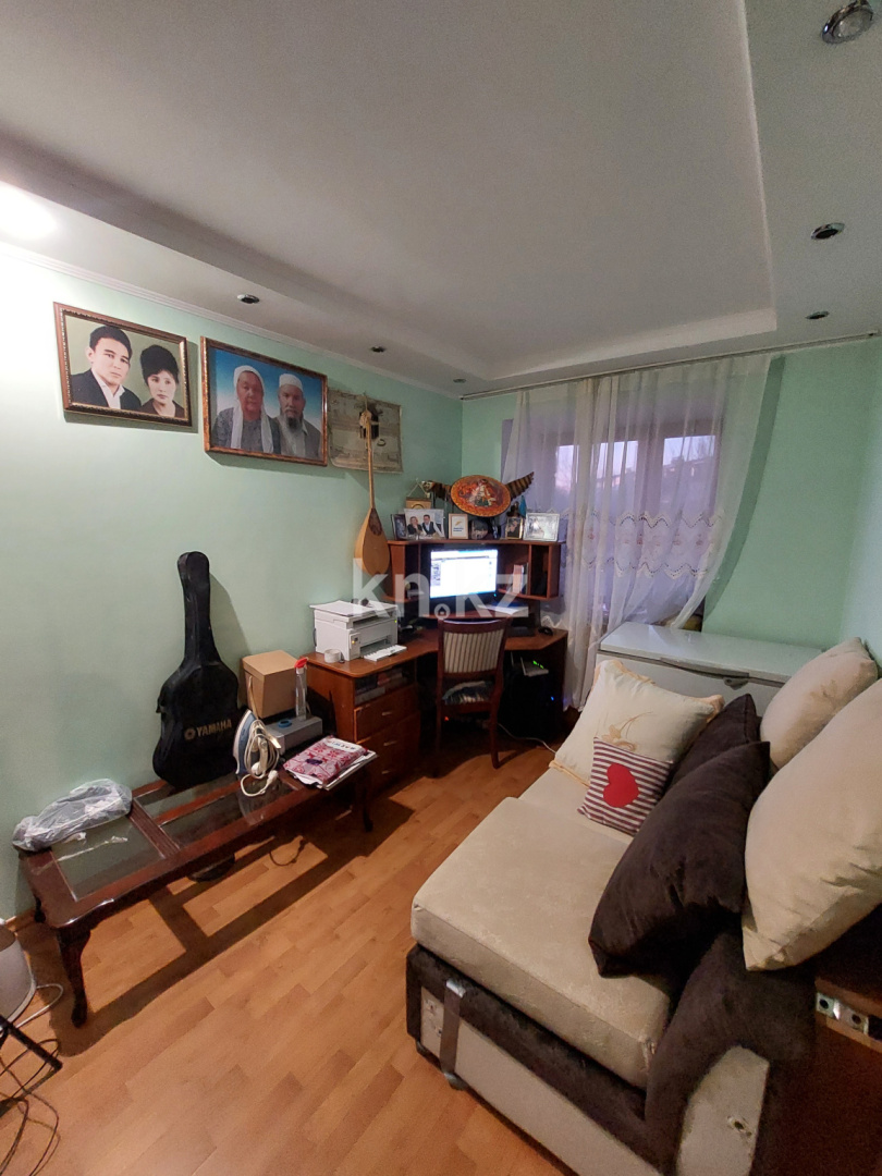 Продажа 4-комнатной квартиры, 110 м², пр. Н. Абдирова, дом  51 - Продажа  четырехкомнатных квартир в Караганде фото 4 из 14