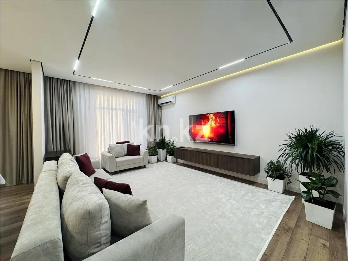 Продажа 5-комнатной квартиры, 140 м² в Астане