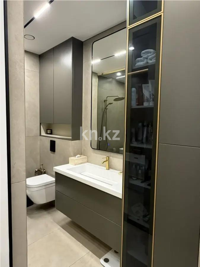 Продажа 2-комнатной квартиры, 73.3 м² в Алматы - фото 4