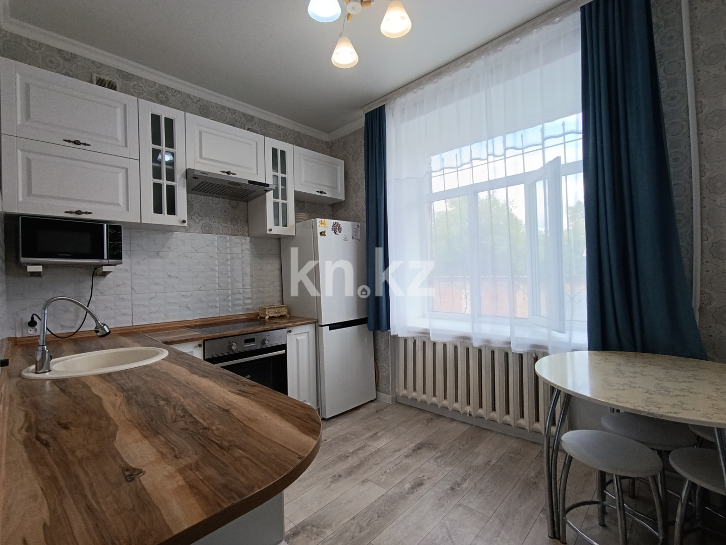 Продажа 1-комнатной квартиры, 36 м², ул. Маметовой - Продажа квартир в Караганде фото 1 из 5
