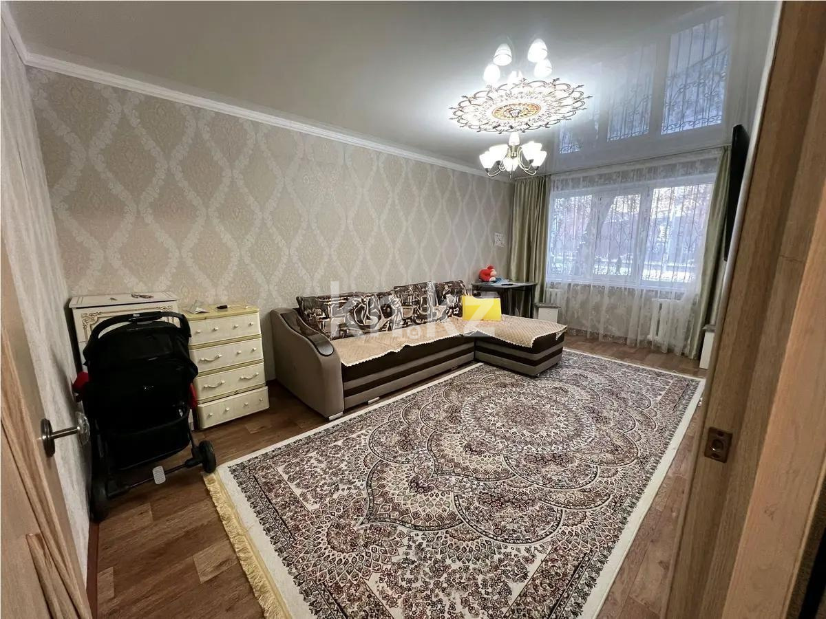 Продажа 2-комнатной квартиры, 45 м², мкр-н 6, дом  5 - Продажа  двухкомнатных квартир в Алматы без посредников с фото фото 1 из 5