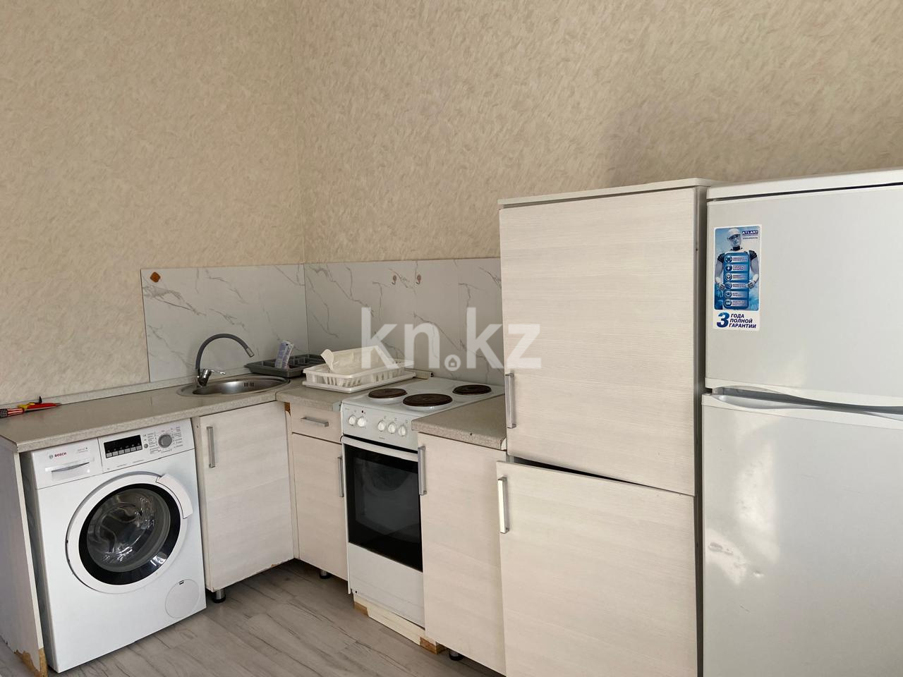 Аренда 1-комнатной квартиры, 37 м² - Аренда квартиры помесячно в Астане фото 1 из 10