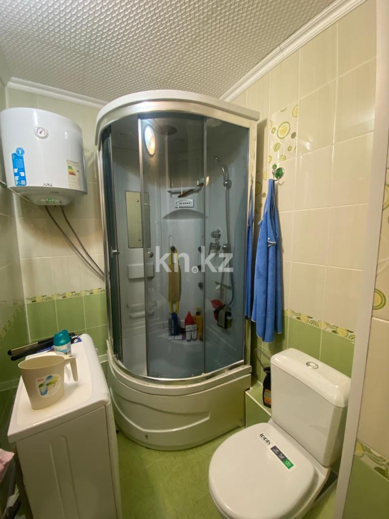 Продажа 2-комнатной квартиры, 52 м², ул. Язева в Караганде - фото 8