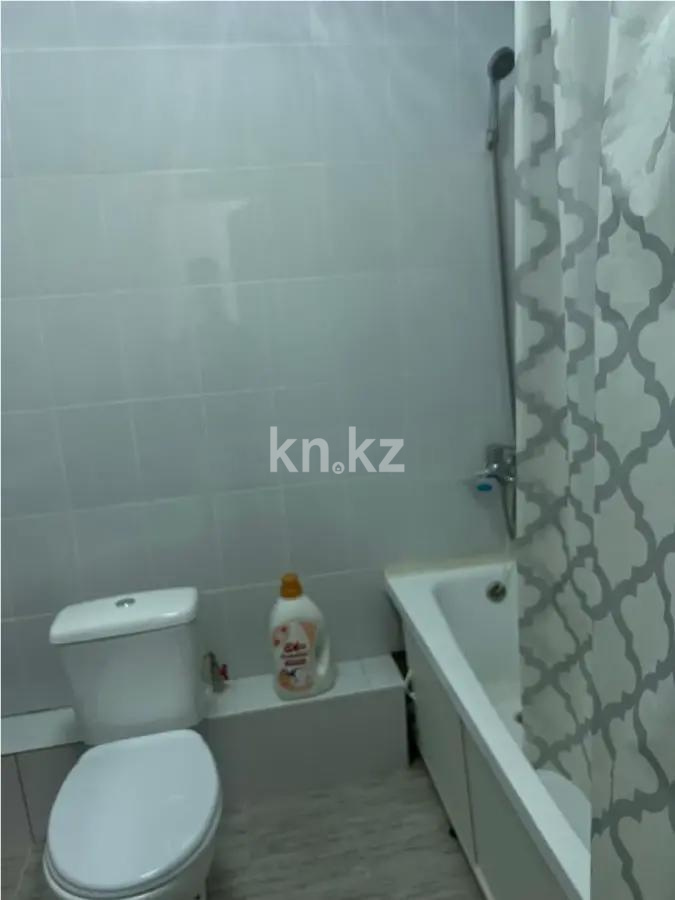 Продажа 3-комнатной квартиры, 100 м², ул. Бейбарыс Султан, дом  27 в Астане - фото 6