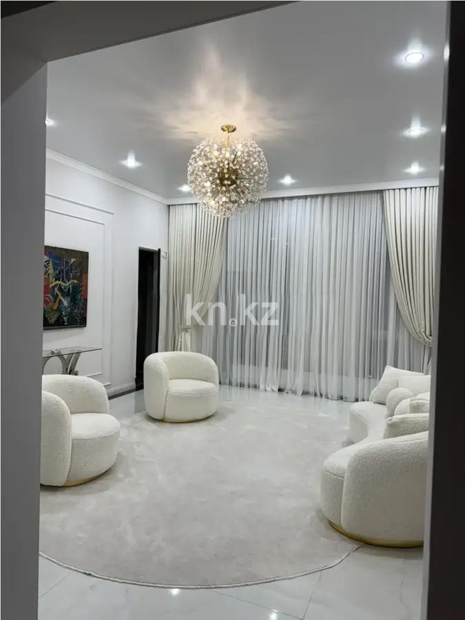 Продажа 4-комнатной квартиры, 130 м², ул. Ермекова, дом  1/1 - Продажа  четырехкомнатных квартир в новостройках Астаны без посредников фото 1 из 6