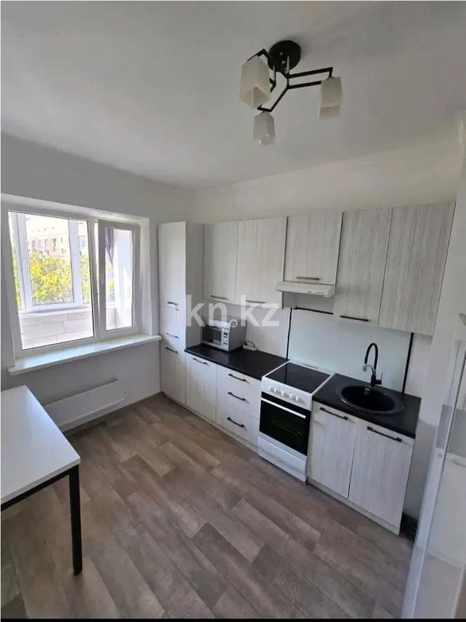 Продажа 1-комнатной квартиры, 38 м², мкр-н Аксай-5, дом  5 - Продажа квартир в Алматы без посредников с фото фото 2 из 4