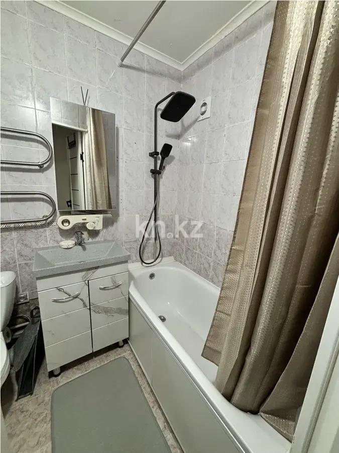 Продажа 3-комнатной квартиры, 59 м², ул. Айтиева, дом  52 в Алматы - фото 5