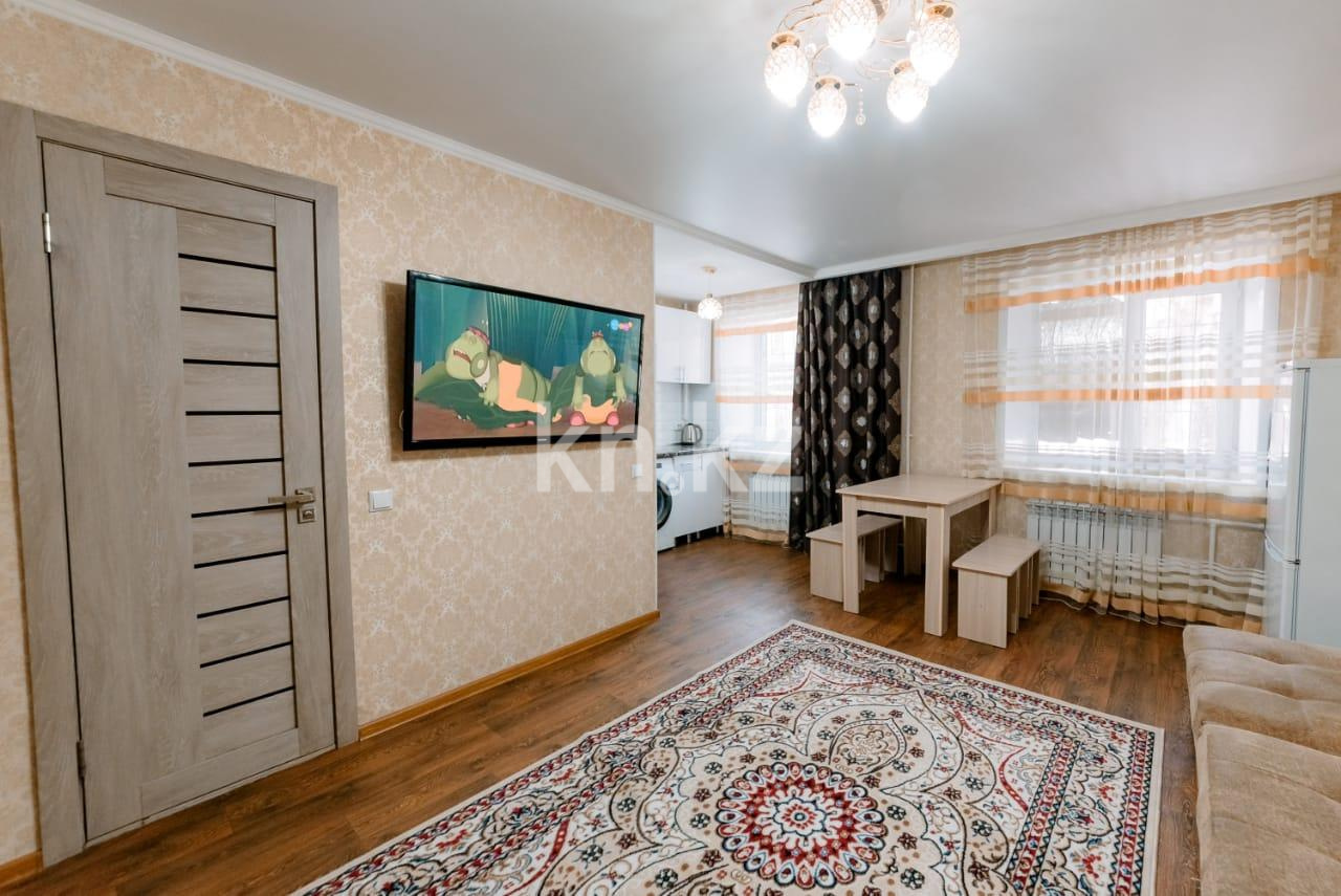 Продажа 3-комнатной квартиры, 70 м² - Продажа квартир в Караганде - страница 2 фото 3 из 6