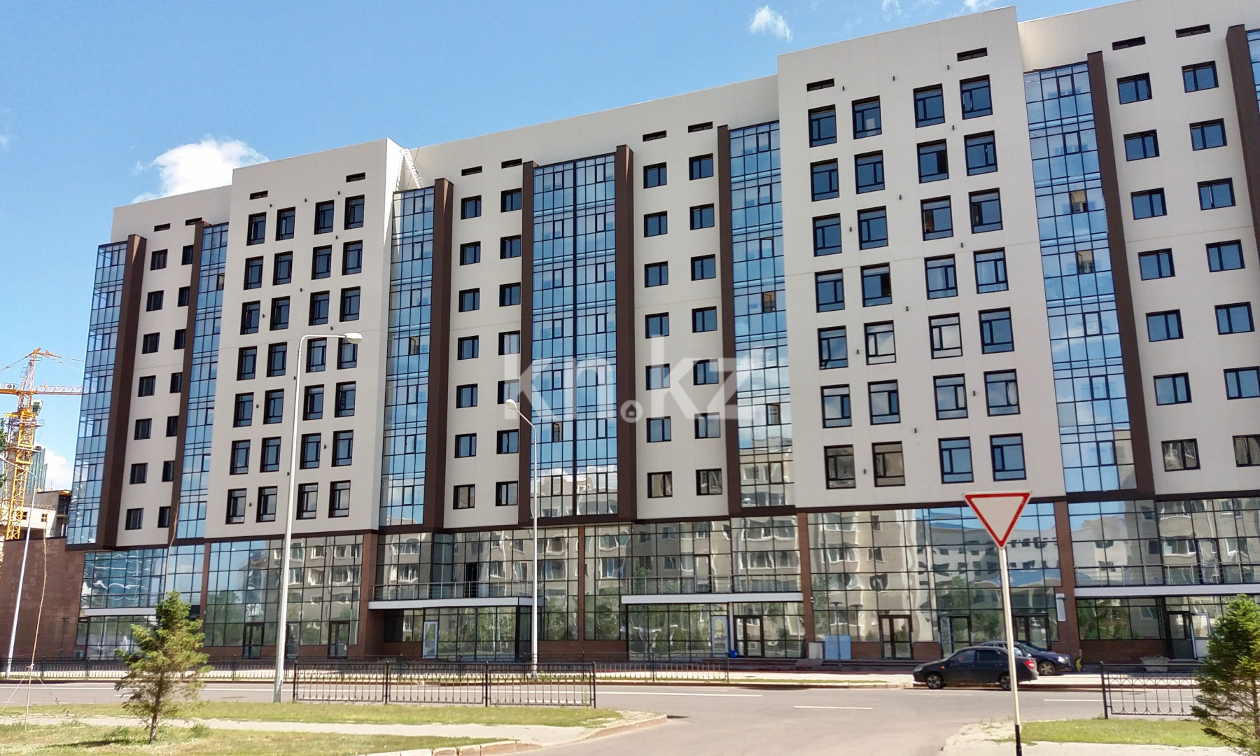 Продажа 2-комнатной квартиры, 81 м², пр. Кабанбай батыра в Астане - фото 11