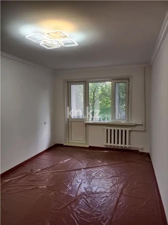 Продажа 2-комнатной квартиры, 44 м², мкр-н 18, дом  3 - Продажа  двухкомнатных квартир в Караганде без посредников с фото фото 1 из 3