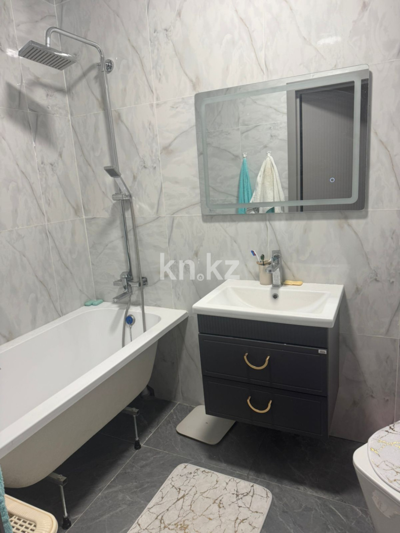 Продажа 1-комнатной квартиры, 40 м², ул. Тынышбайулы, дом  5 - ул. Байтурсынова в Астане - фото 4