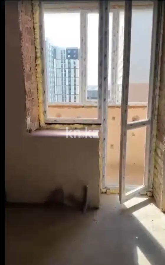 Продажа 3-комнатной квартиры, 43.4 м², пр. Тауелсыздык, дом  34/8 стр в Астане - фото 2