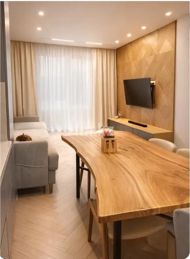 Продажа 3-комнатной квартиры, 110 м² - Продажа трехкомнатных квартир от собственников в Алматы - страница 2 фото 1 из 7