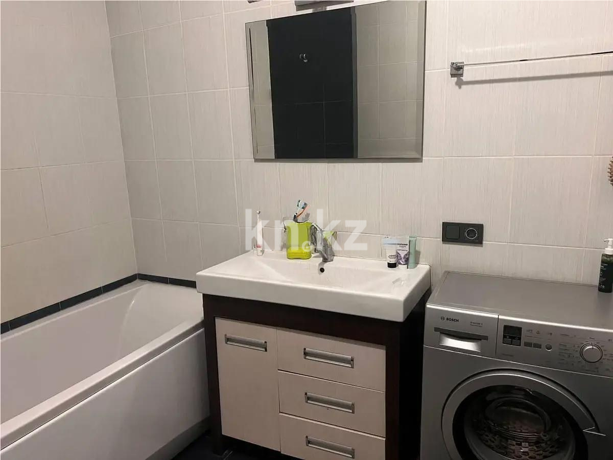 Продажа 2-комнатной квартиры, 67 м² в Алматы - фото 3