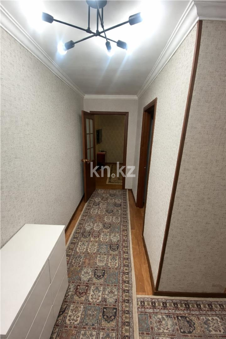 Продажа 3-комнатной квартиры, 60 м² - Продажа квартир в кирпичном доме в Караганде - страница 2 фото 3 из 6