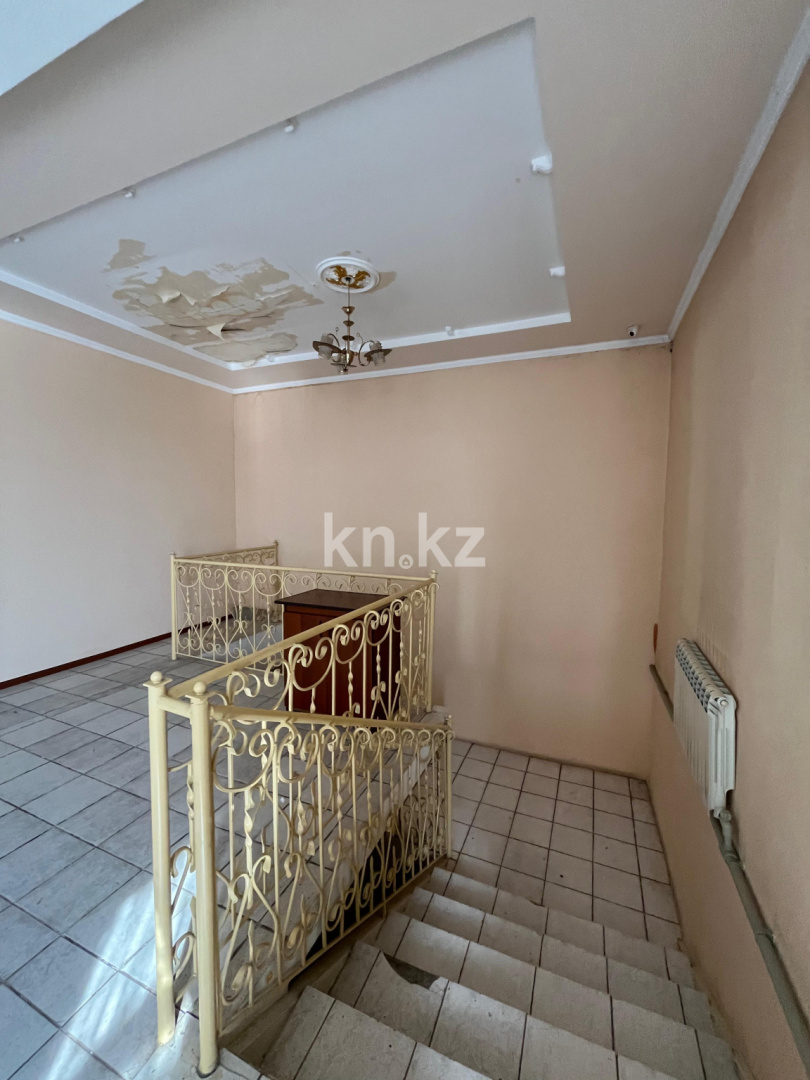 Продажа , 1200 м², ул. Гагарина, дом  1111 - Продажа офисных и торговых помещений в Шымкенте фото 16 из 25