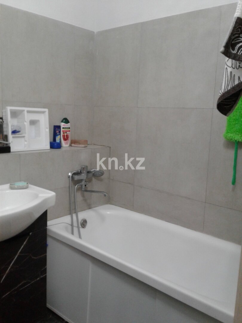 Продажа 1-комнатной квартиры, 41 м² в Алматы - фото 12