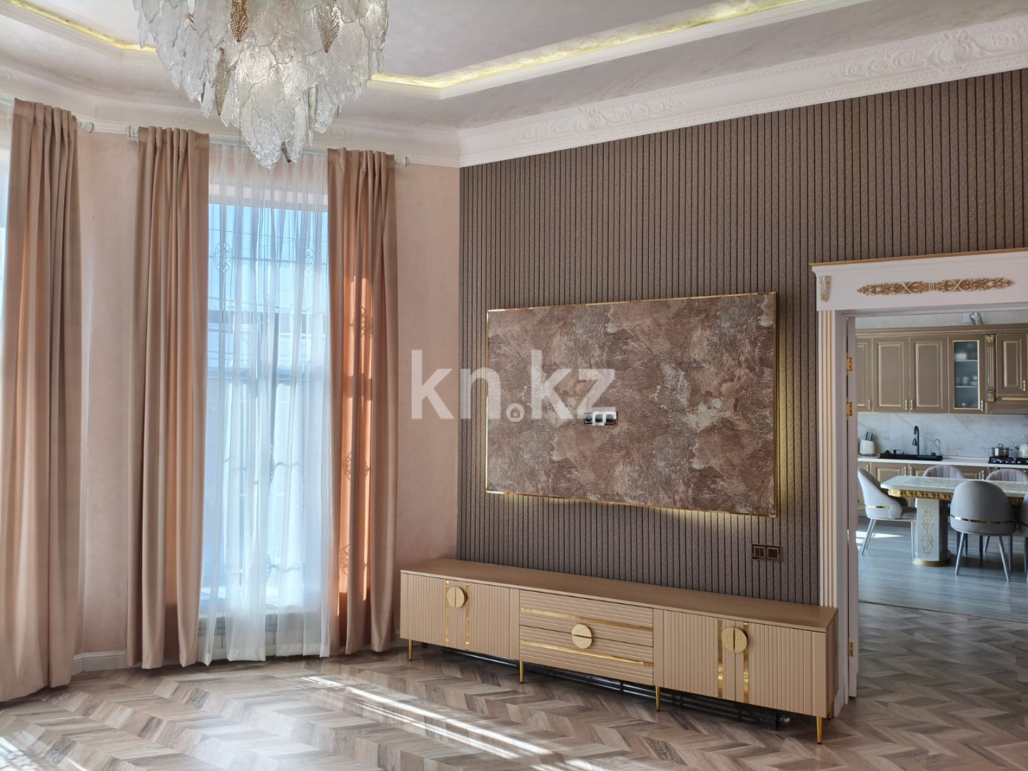 Продажа 5-комнатного дома, 252 м² в Алматы - фото 11