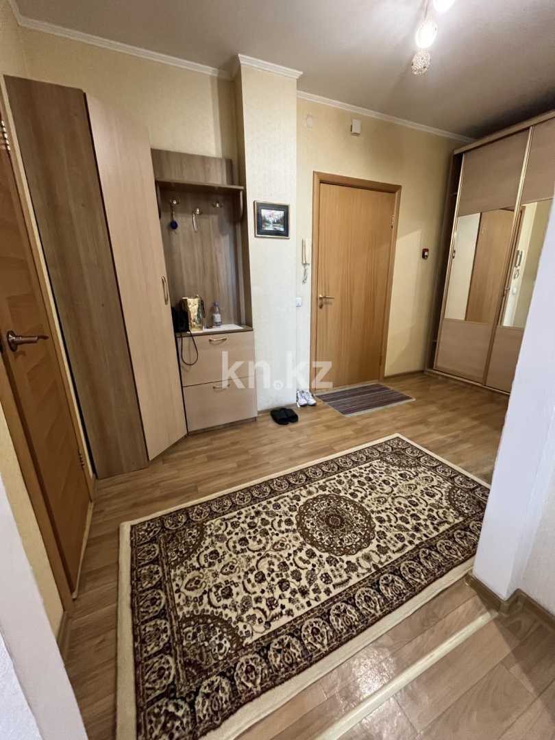 Аренда 1-комнатной квартиры посуточно, 62 м², Абая, дом  63 - ул. Валиханова - Аренда квартир посуточно в Астане с фото фото 10 из 18