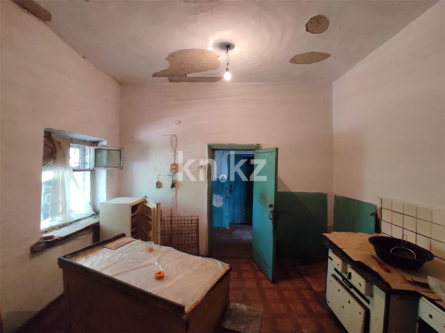 Продажа , 195 м², ул. Карпатская, дом  31 - Продажа офисных и торговых помещений в Караганде фото 10 из 14