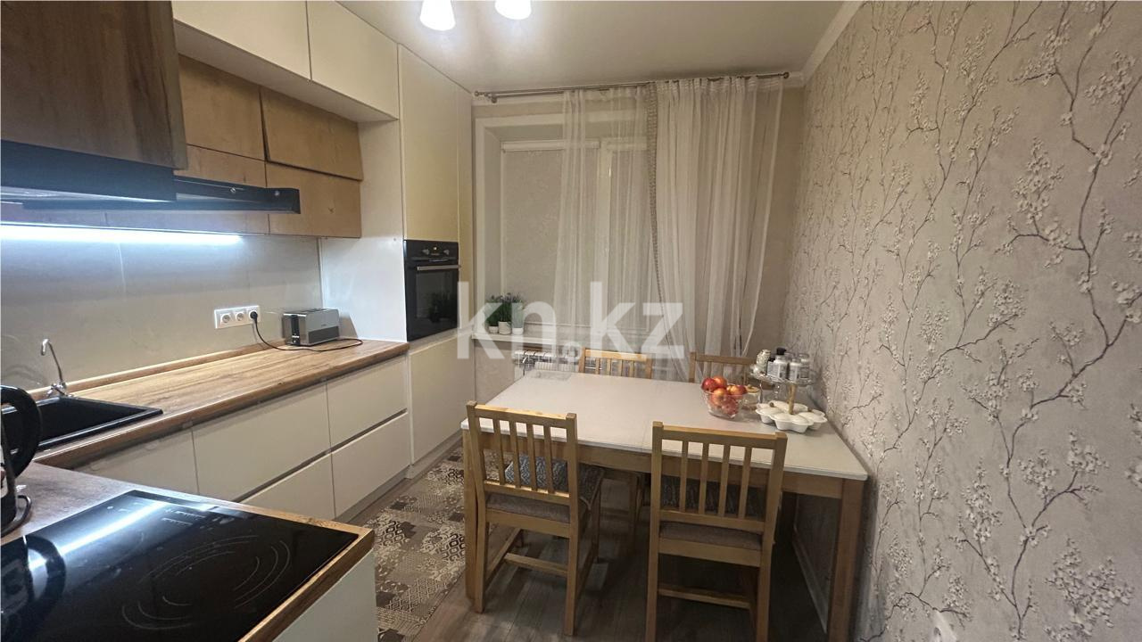 Продажа 2-комнатной квартиры, 51 м² - Продажа квартир в Караганде в Майкудуке - страница 2 фото 6 из 16
