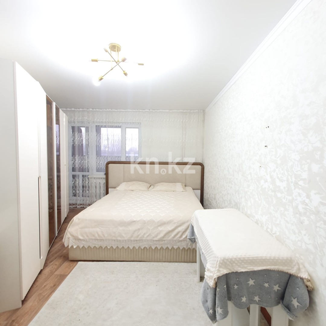 Продажа 4-комнатной квартиры, 91.7 м², 12 мкр. - Продажа квартир в Актобе фото 3 из 26