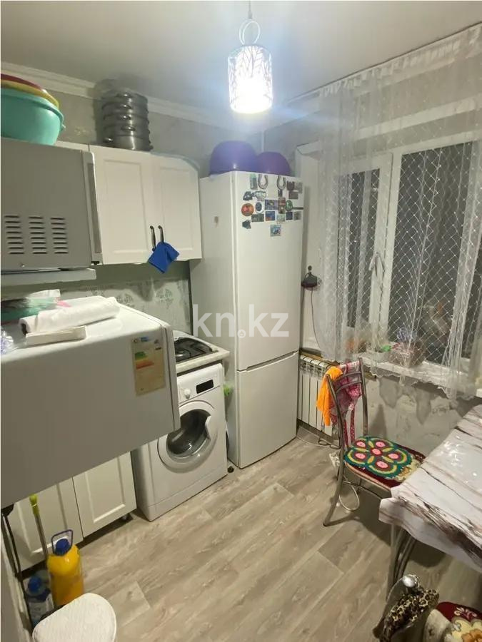 Продажа 3-комнатной квартиры, 63 м², мкр-н 13, дом  13 в Караганде