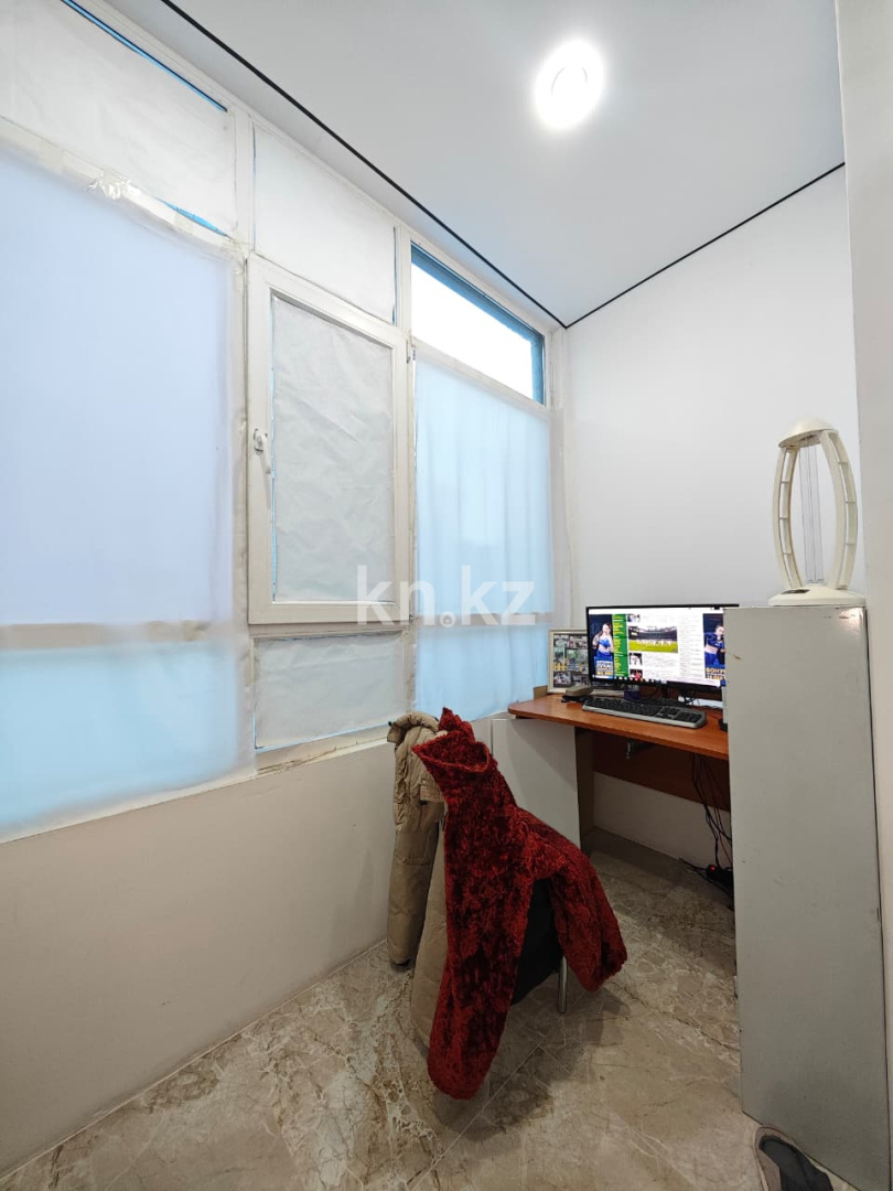 Продажа 3-комнатной квартиры, 74 м², ул. Букетова, дом  3/5 - Продажа квартир в Караганде фото 13 из 19