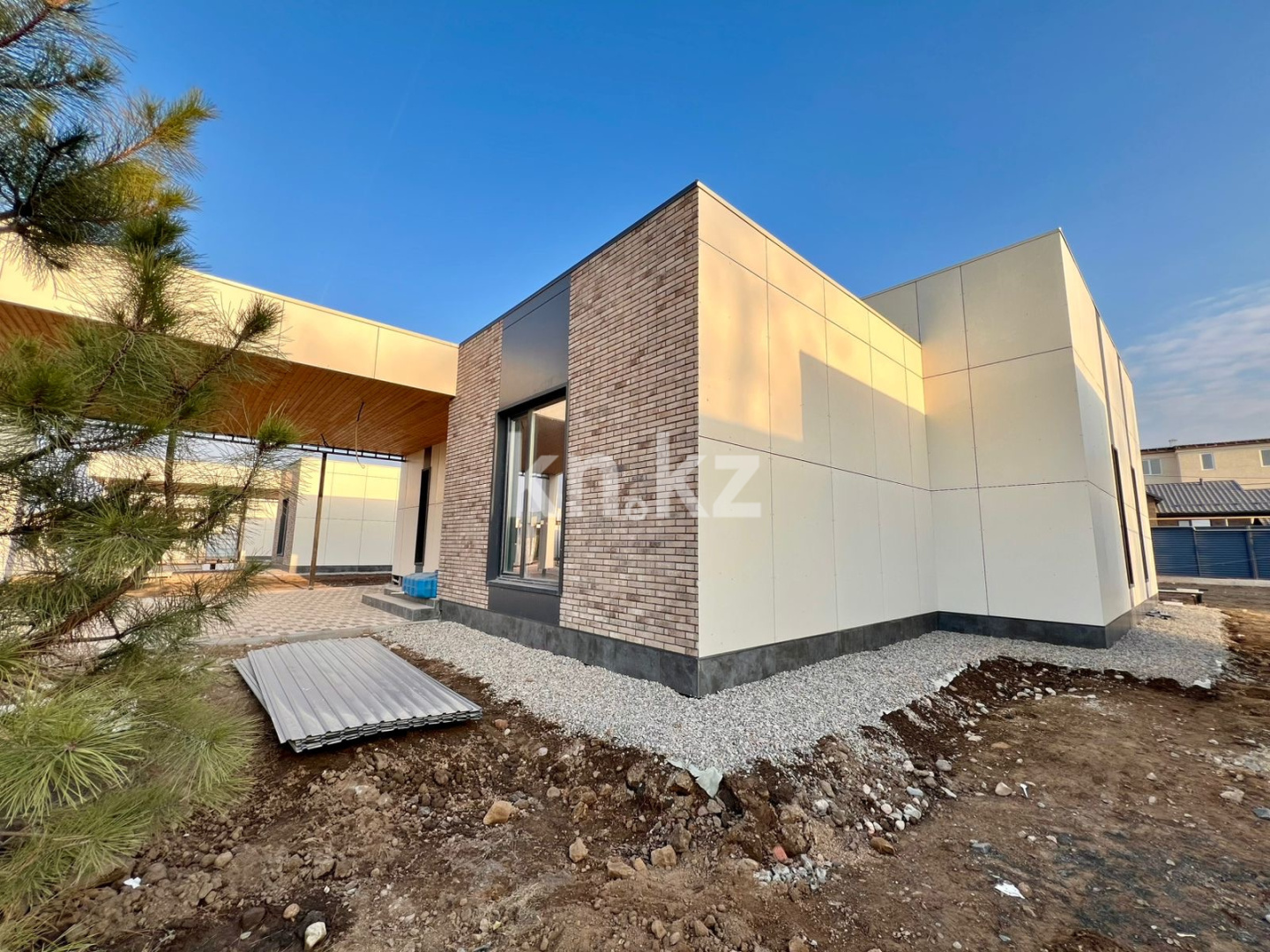 Продажа 3-комнатного дома, 201 м², ул. Новостройка - Продажа квартир в Алматы фото 12 из 19