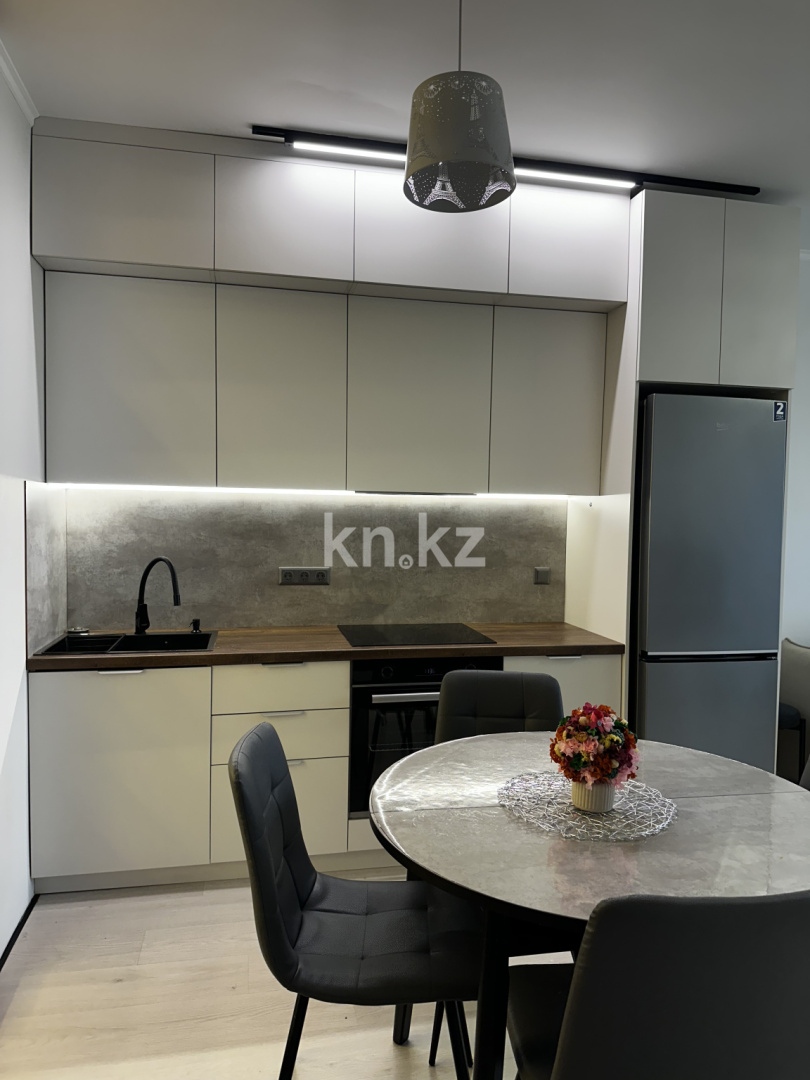 Продажа 2-комнатной квартиры, 54 м² в Алматы