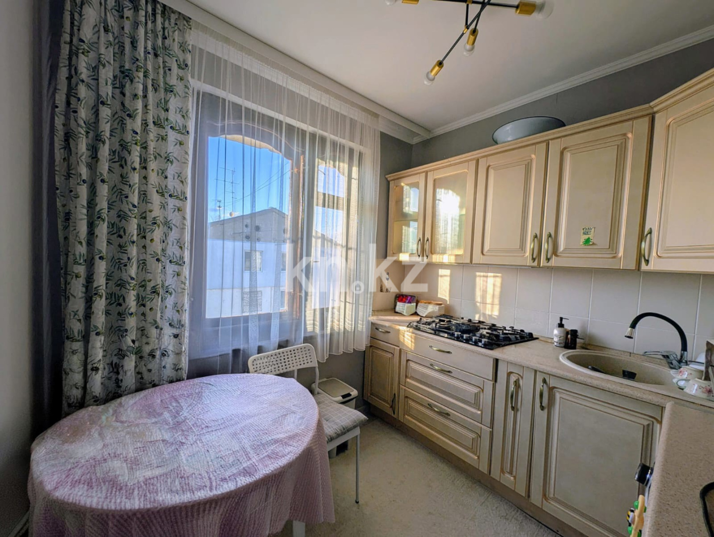 Продажа 3-комнатной квартиры, 61.7 м² - Продажа жилой и коммерческой недвижимости в Уральске фото 1 из 12