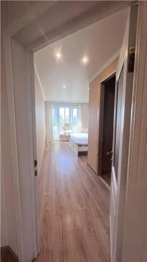 Продажа 3-комнатной квартиры, 97 м², ул. Абая, дом  61/2 в Караганде - фото 2